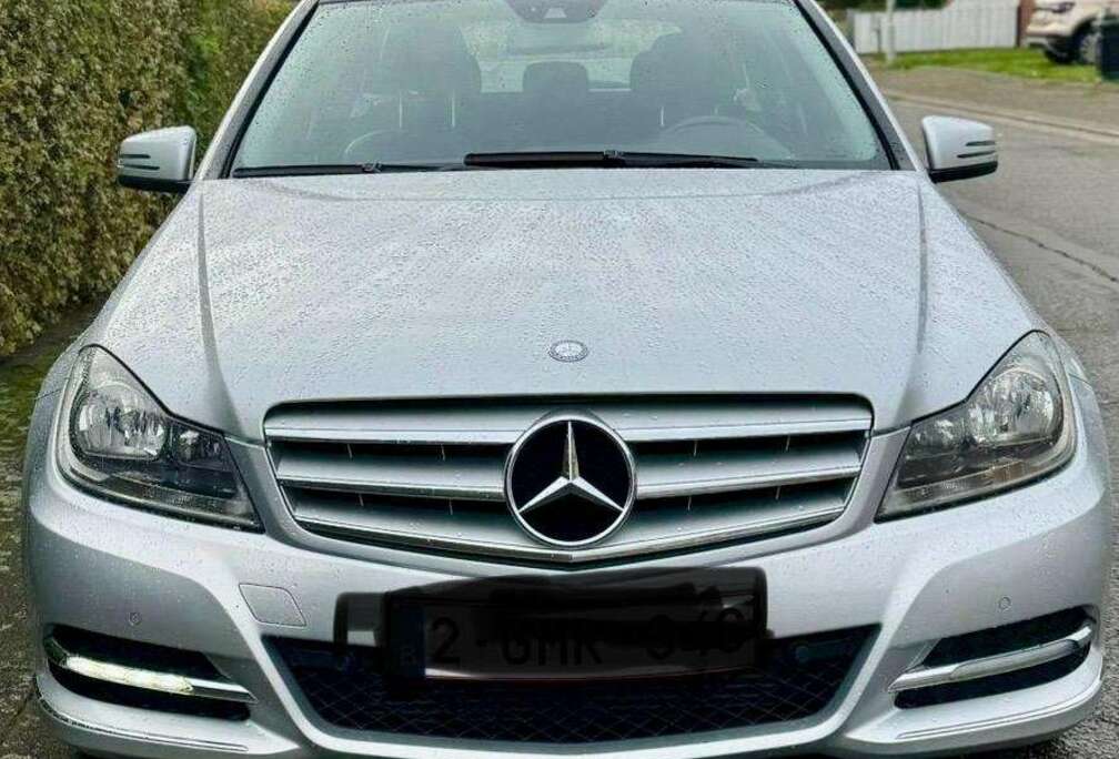 Mercedes-Benz C 200 T CDI DPF (BlueEFFICIENCY) Avantgarde