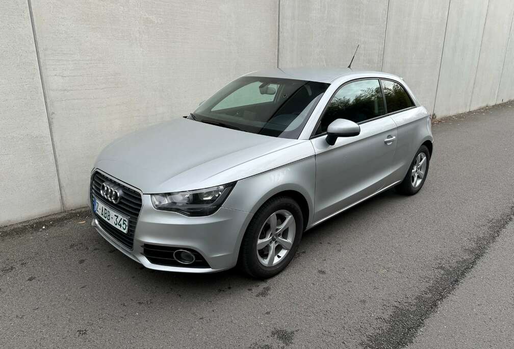 Audi A1 1.4 TFSI Ambition S tronic / Automatique