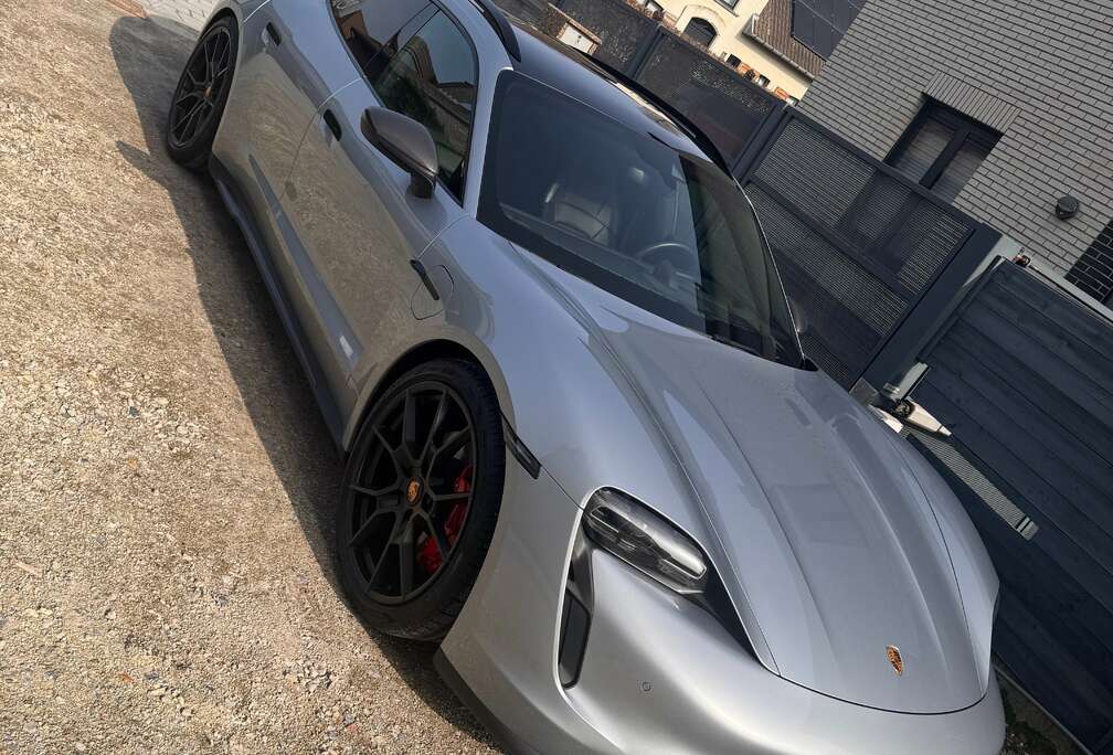 Porsche Taycan 4S Sport Turismo