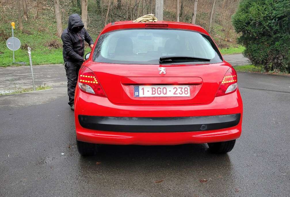 Peugeot 1.4 VTi 75ch Urban Move