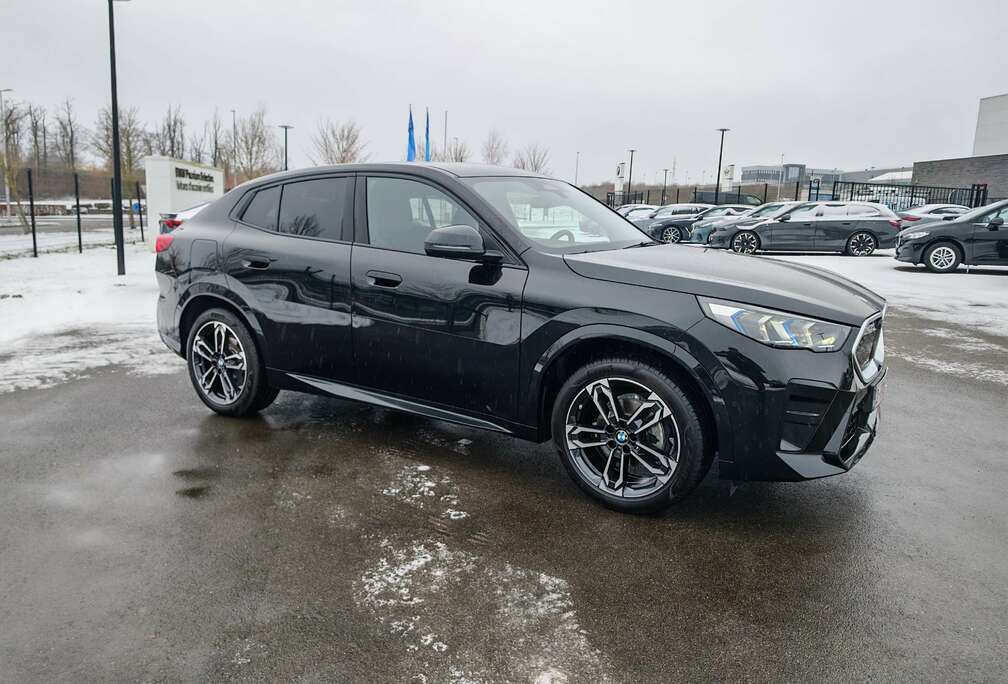 BMW iX2 66.5 kWh eDrive20 M Edition