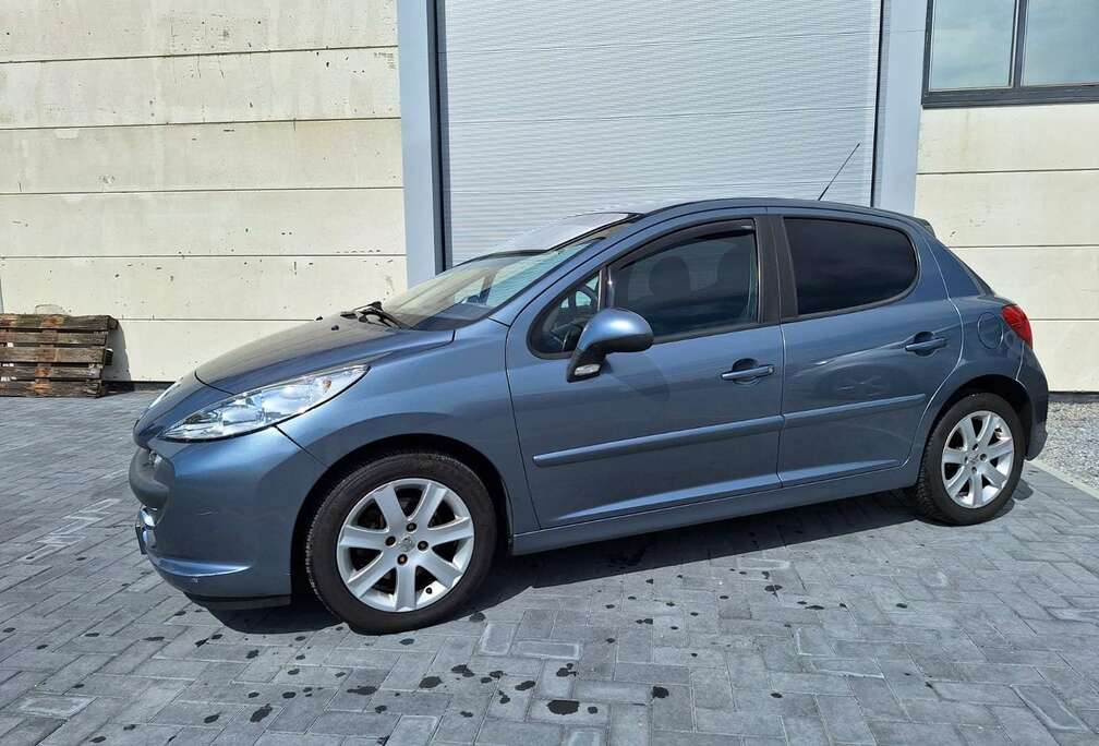 Peugeot 207 110 Sport