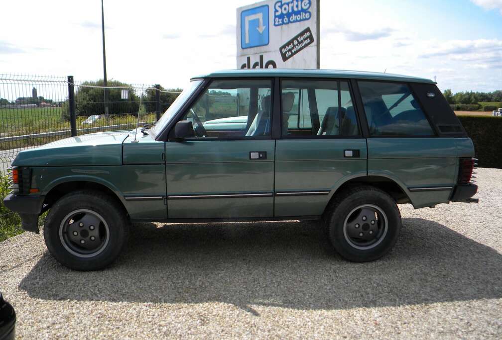 Land Rover Classic 3,5 L V8  essence + lpg