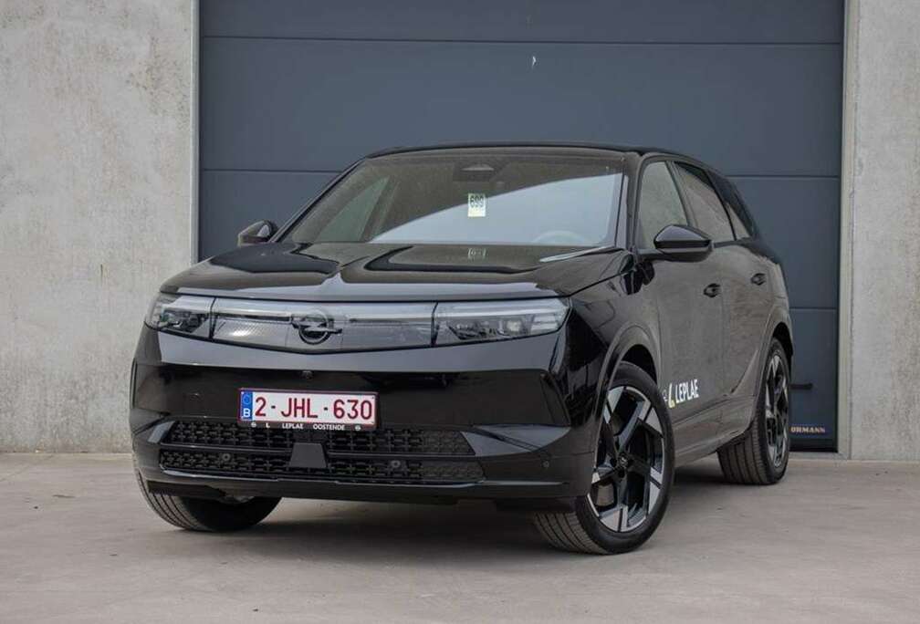 Opel ULTIMATE ELECTRIC 73KWH 213PKLEDERPANO DAKTREKH