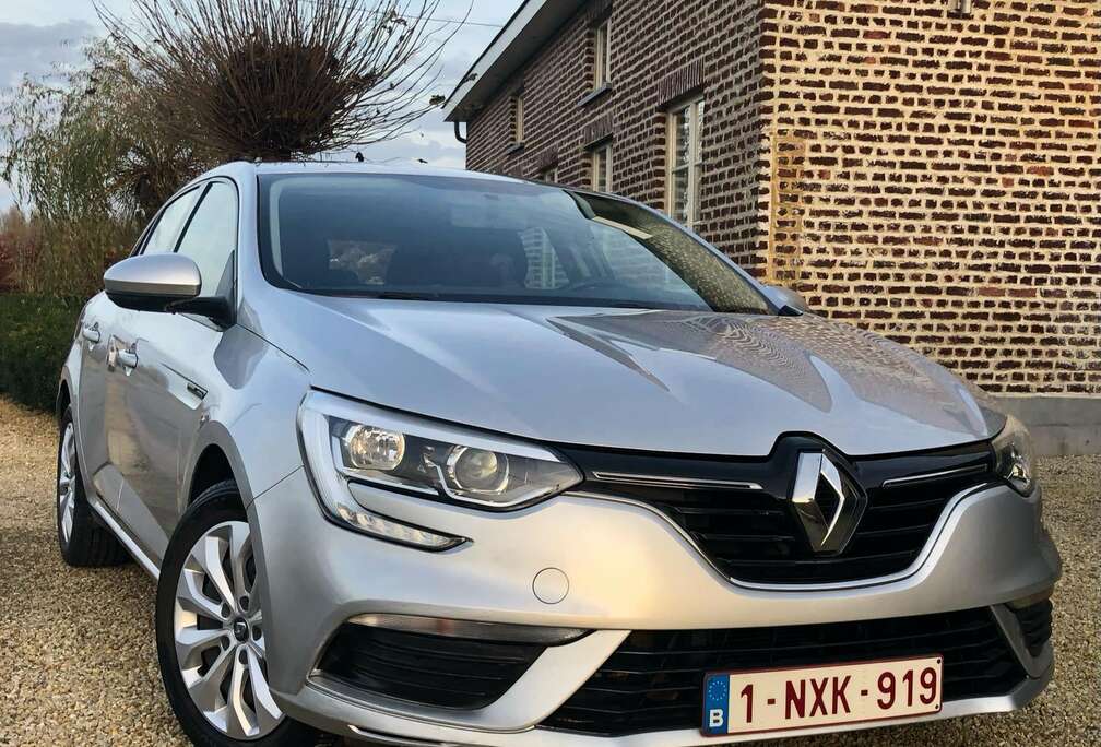 Renault Megane ENERGY TCe 100 LIFE