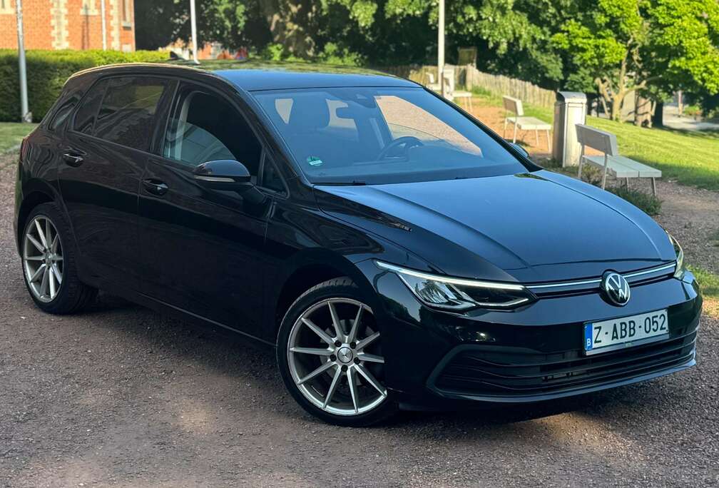 Volkswagen Golf 2.0 SCR TDi R-Line DSG