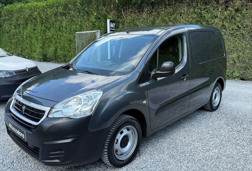 Peugeot 1.6 BlueHDi - 63.000 KM - EURO 6b - 3 PLACES - A VOIR