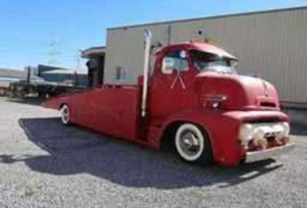 Ford Coe C600