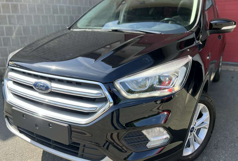 Ford 1.5 EcoBoost FWD Titanium + CAR-PASS +TOIT PANO