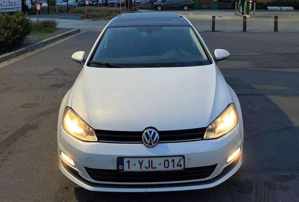 Volkswagen Golf 1.6 TDI BlueMotion Technology DSG Cup