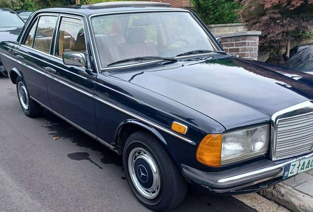 Mercedes-Benz 300d