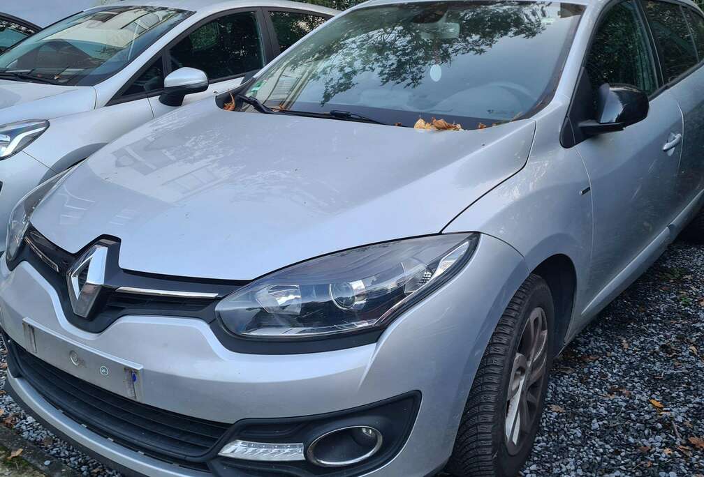 Renault  AIRCO JANTES GPS PROBLEME MOTEUR