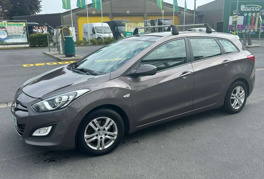 Hyundai 1.4L DIESEL. EURO-6b. 148900 KM. 5400 EURO