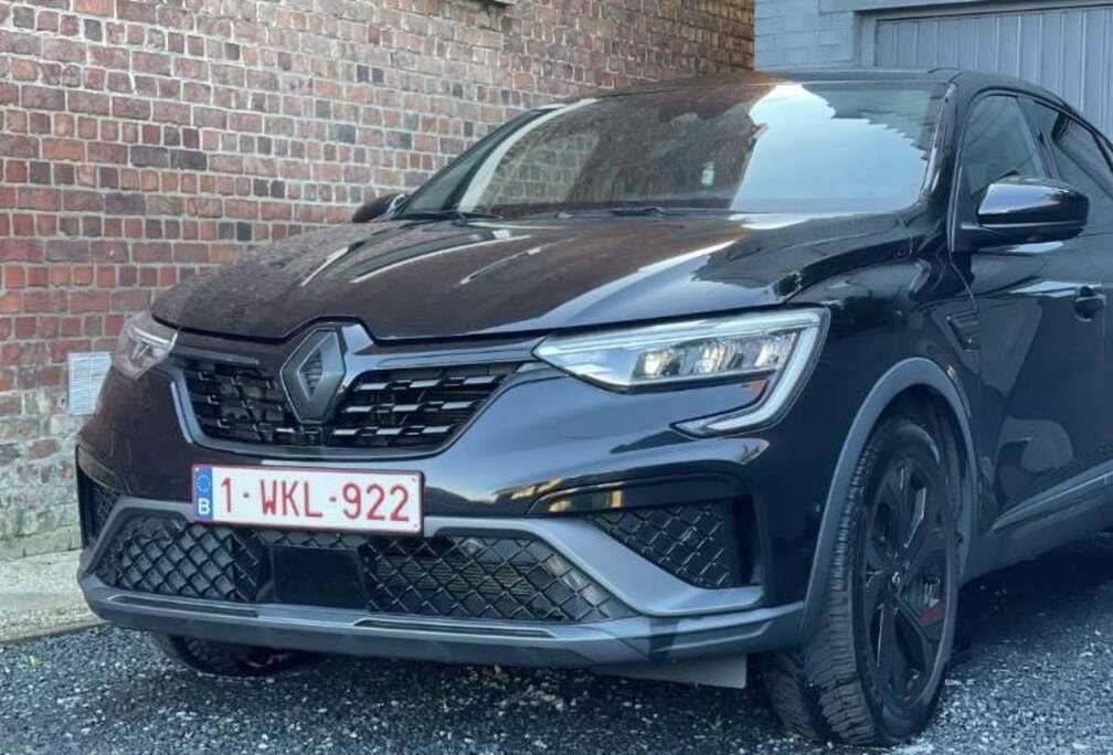 Renault Rs line e-tech electric/gasoline