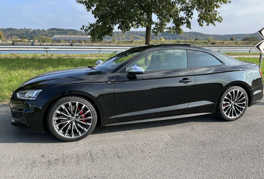Audi Coupé 3.0 V6 TFSI Quattro Tiptronic