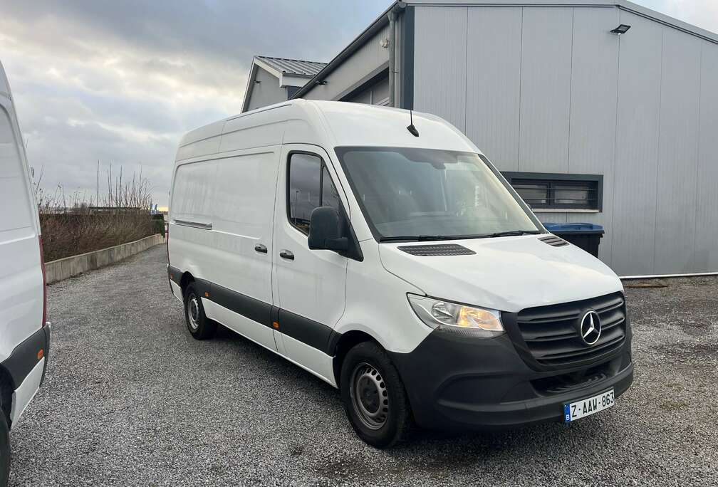 Mercedes-Benz 314 L2H2  12500€ Ht