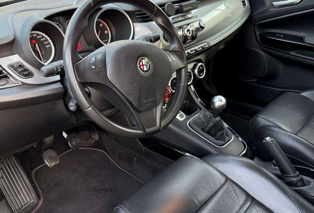 Alfa Romeo Giulietta 1.6 JTDm Distinctive