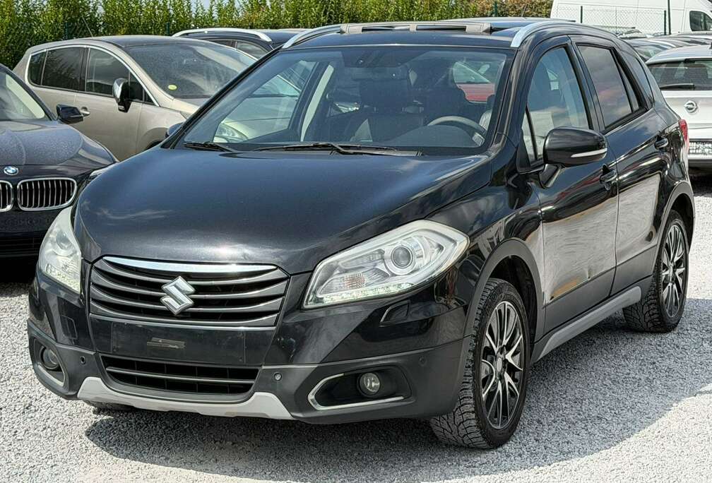 Suzuki SX4 1.6i GLX Classic - 2014 - NAVI