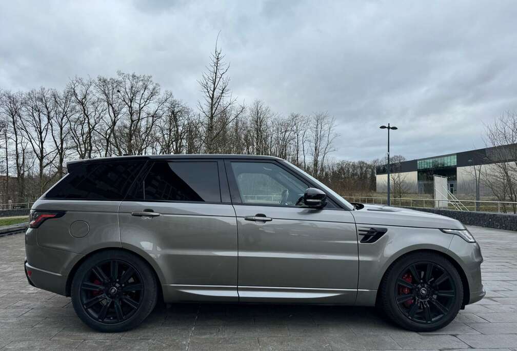 Land Rover Range Rover Sport P400e Hybrid SE