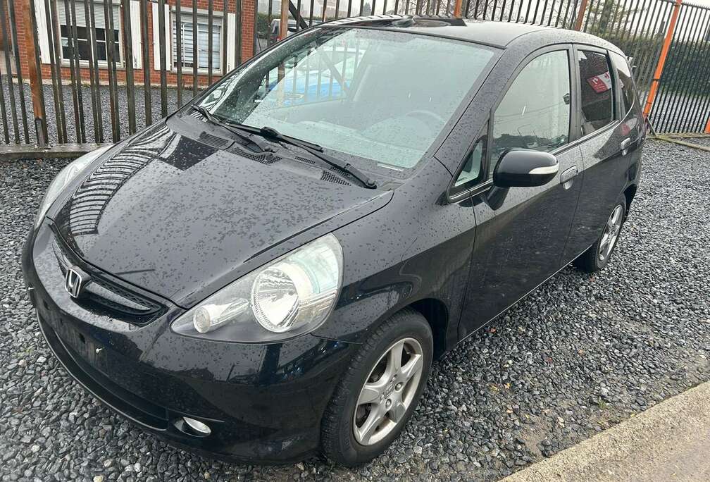 Honda Jazz 1.4i LS Automatique - GPS - Camera - Clim