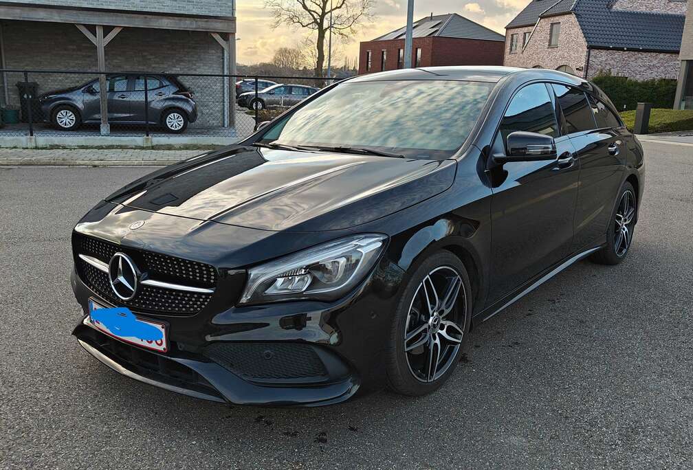 Mercedes-Benz CLA Shooting Brake 180 7G-DCT AMG Line