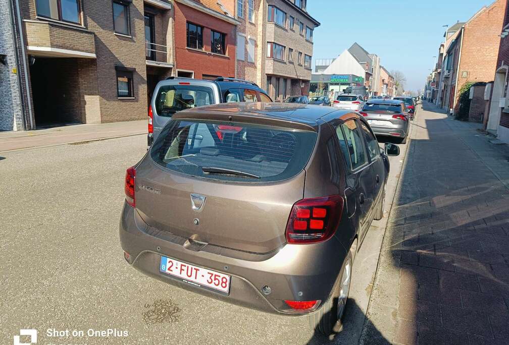 Dacia TCe 90 S&S Laureate