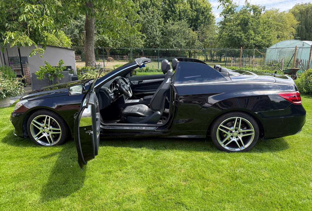 Mercedes-Benz Cabriolet E 220 d - AMG Line
