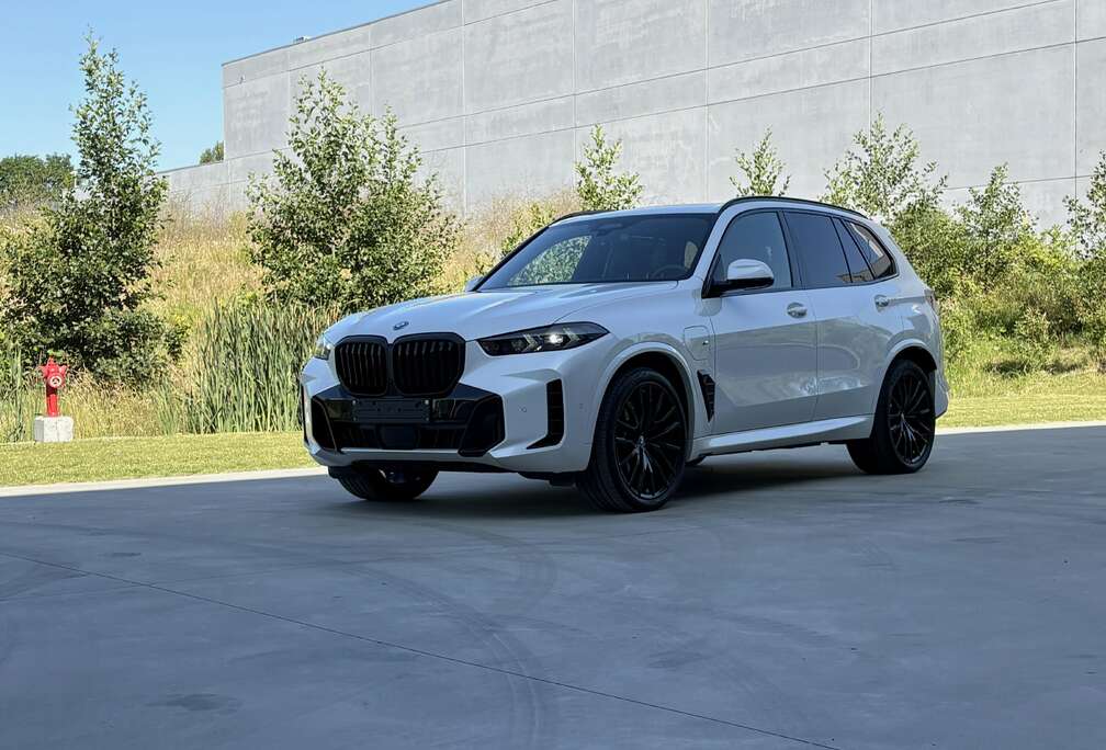 BMW xDrive50e M pakket Pro Carbon 22\