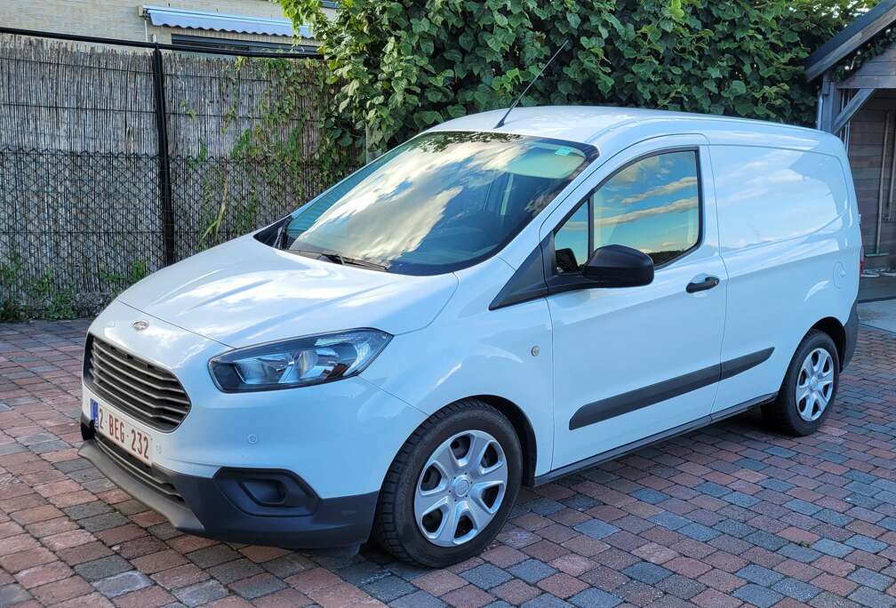 Ford Transit Courier S