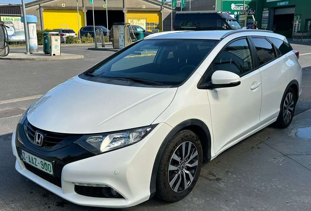 Honda Tourer 1.6L DIESEL. EURO-5. NAVI. 2014. 5900 EURO