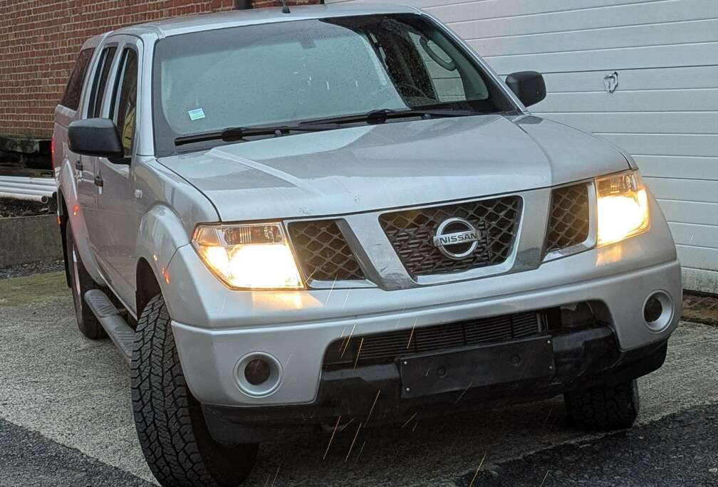 Nissan 2.5 dCi 4x4 SE King Top