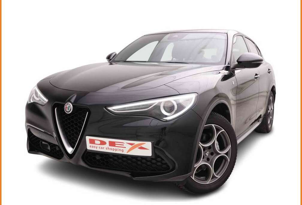 Alfa Romeo 2.0 Turbo AT8 Q4 Ti + Leather + Navi + Keyless + Cam