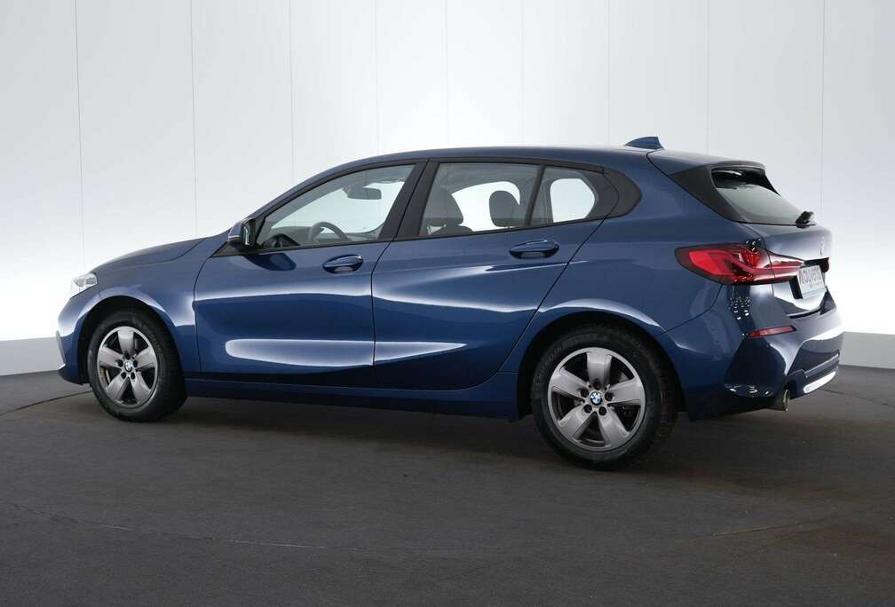 BMW 1 116iA Business LEDER/STOF LED GPS PDC Carplay Sp