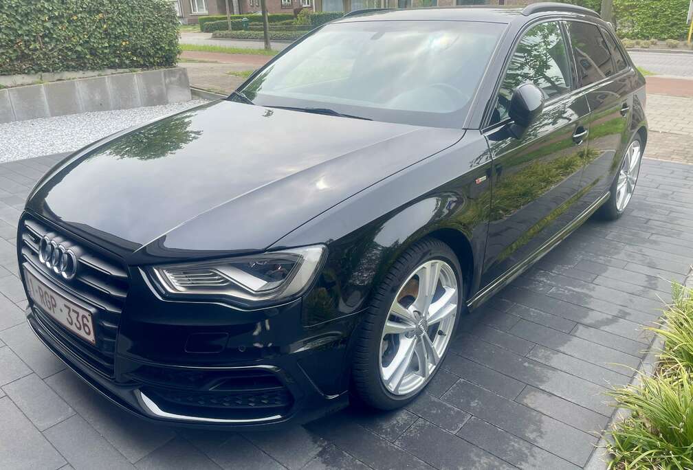 Audi Sportback 2.0 TDi Quattro Ambition S tronic