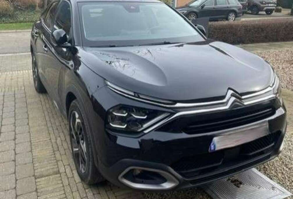 Citroen C4 1.2 PureTech Shine S