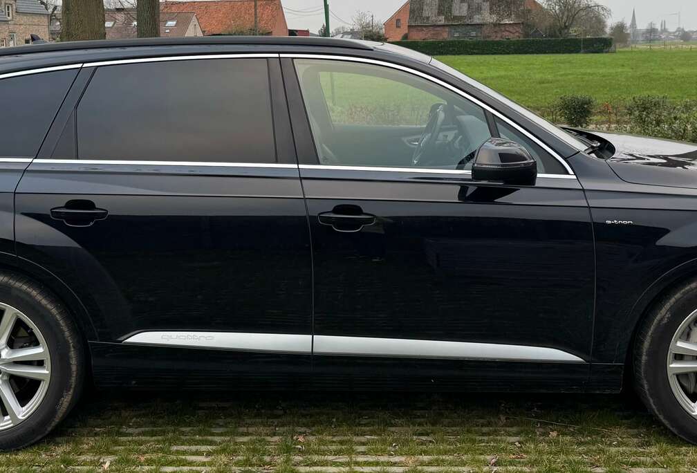 Audi Q7 3.0 TDI e-tron quattro tiptronic