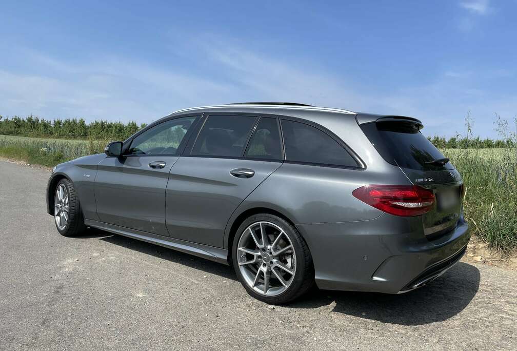 Mercedes-Benz C 43 AMG 4-Matic