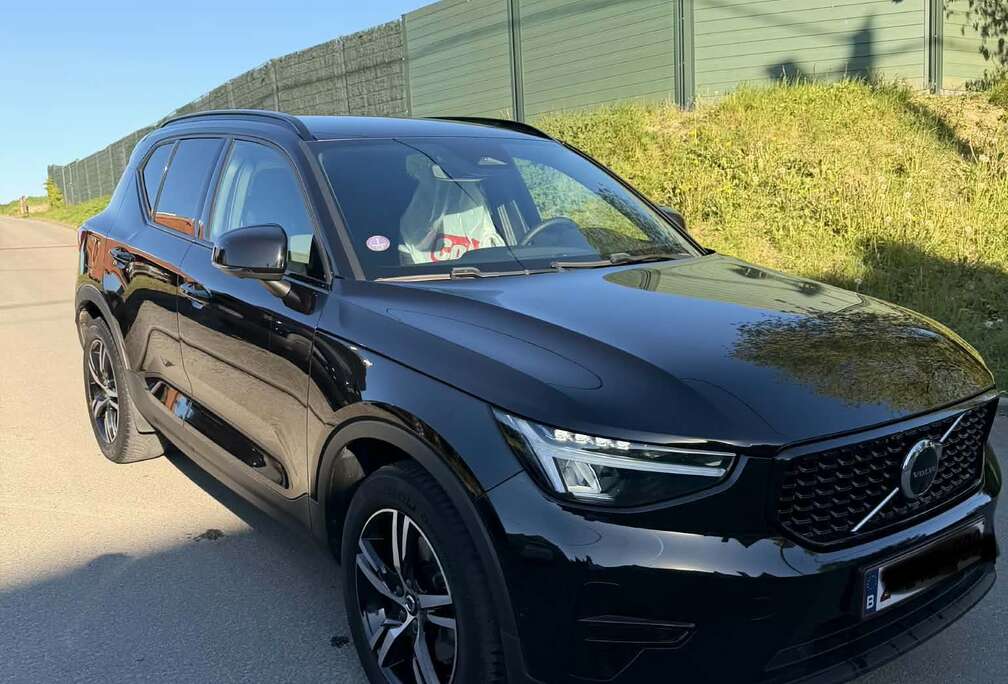 Volvo Xc 40 B4 Mhev+dark Design DCT.  2022_2023
