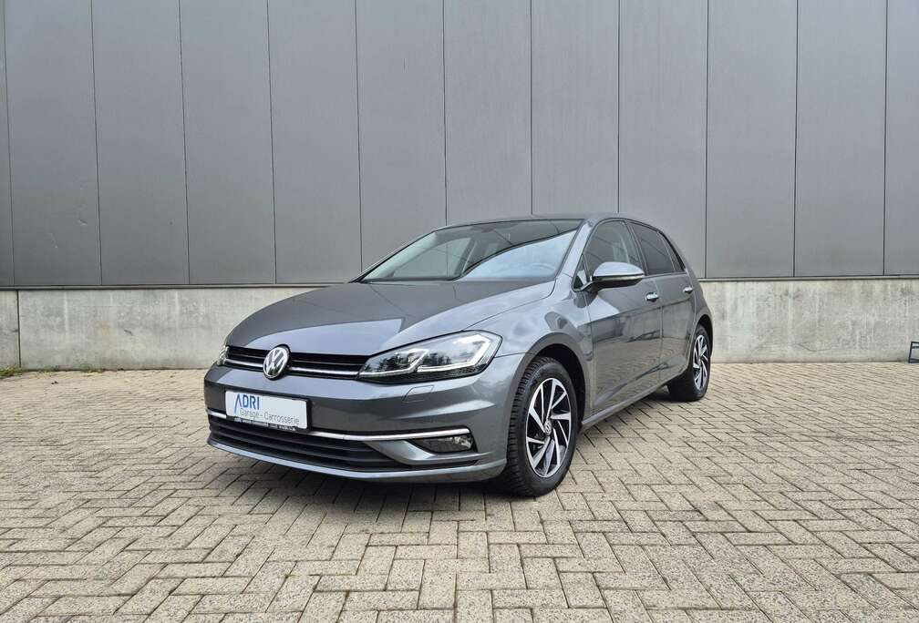 Volkswagen Golf 1.0 TSI Carplay Camera ACC 12m garantie