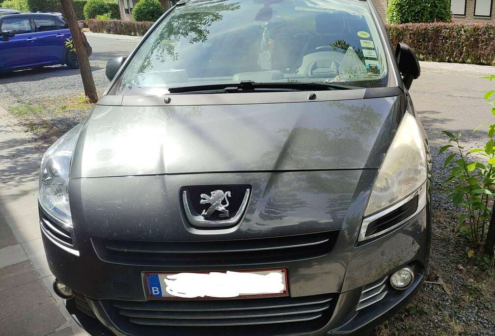 Peugeot 5008 1.6 HDi Confort Pack FAP