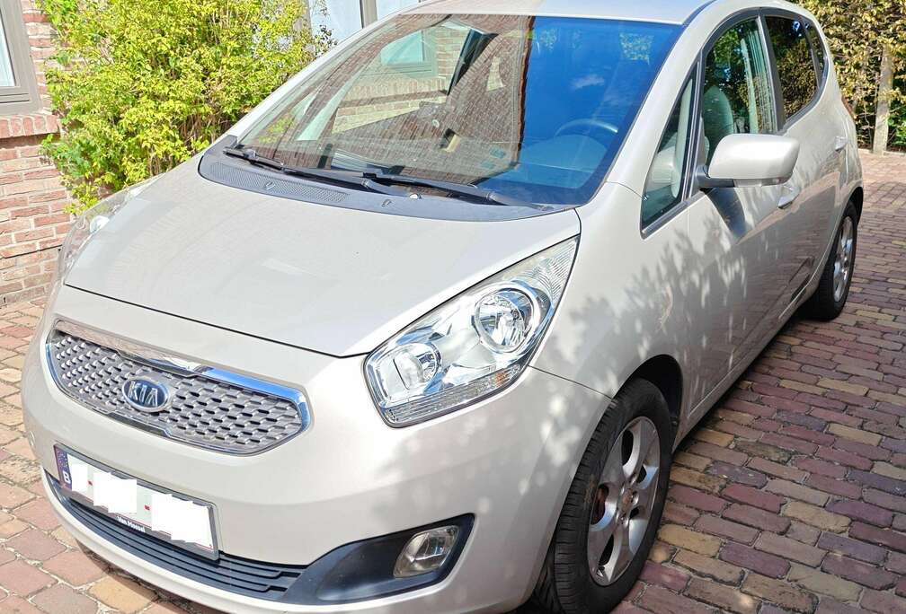 Kia Sedan