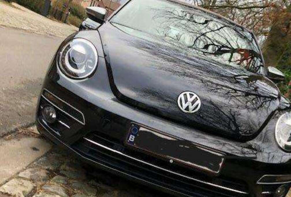 Volkswagen New Beetle Cabriolet 1.6 Automatik BlackOrange