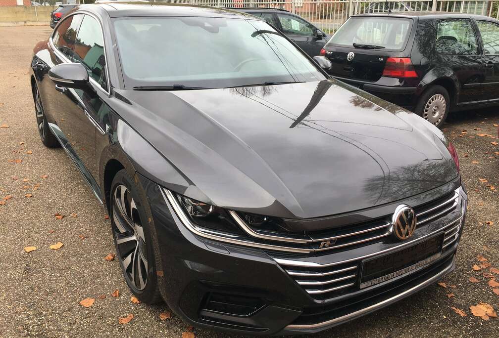 Volkswagen AUTOMAAT R-LINE 1.5 TSI 110KW DSG BENZINE