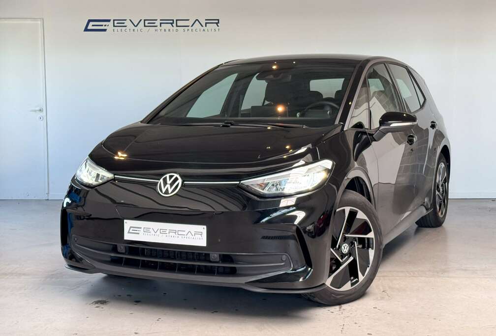 Volkswagen 58 kWh  Pro LCI **FACELIFT MODEL*CARPLAY*CAMERA**