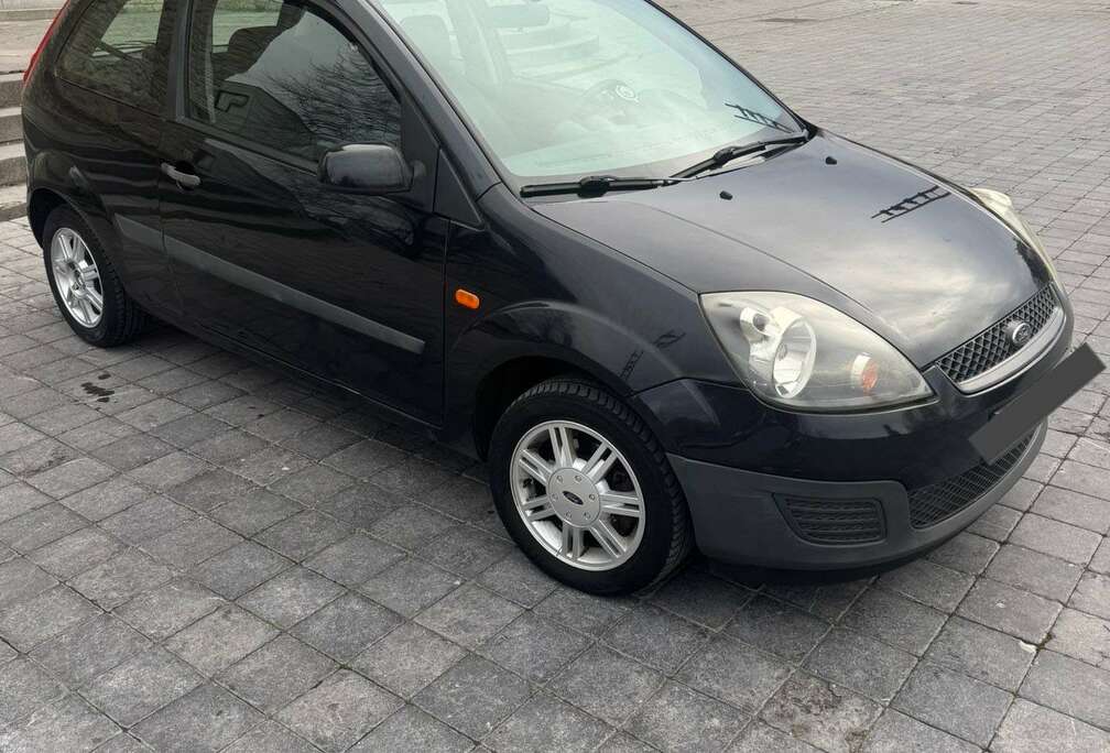 Ford 1.4i 16v Ambiente