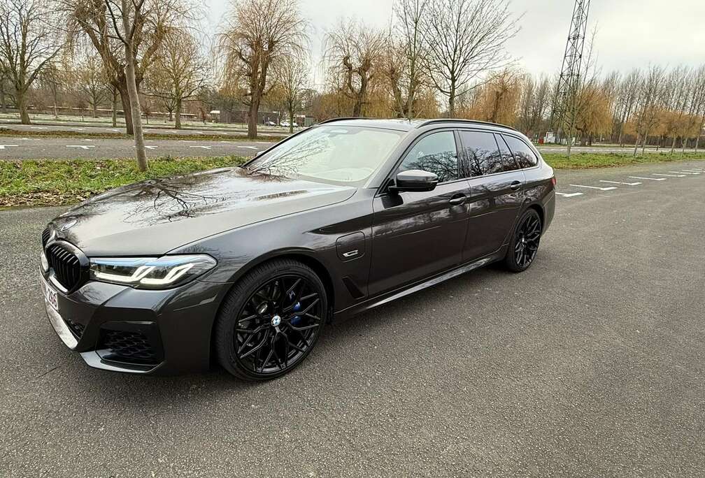 BMW 530e xDrive Touring Aut. M sportpakket
