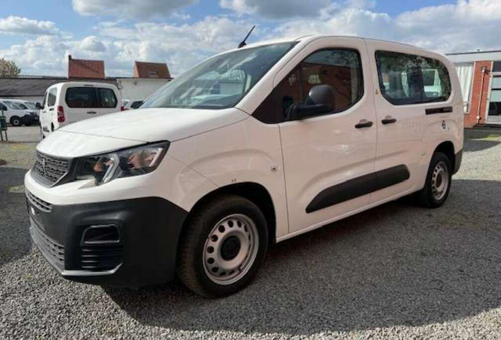 Peugeot L2_5800 € netto exportprijs