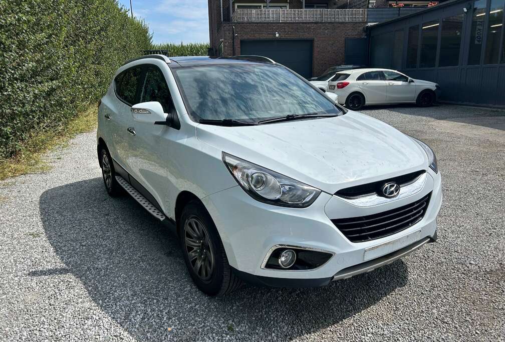 Hyundai iX35 2.0 CRDi 4WD Executive DPF