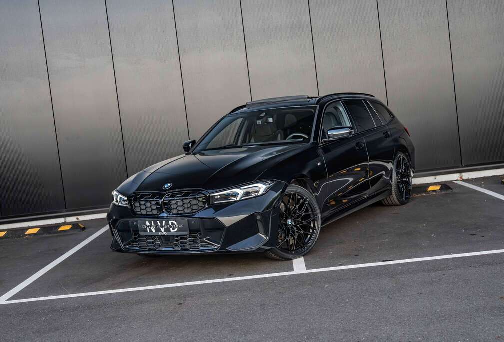 BMW iAS Touring M Sport | Panoramadak | Head-up | 360° camera | Trekhaak | Adaptief M-onderstel | Adaptive LED | ACC