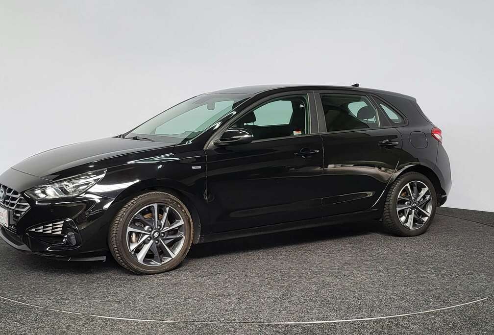 Hyundai 1.0 T-GDi MHEV  Automaat  CarPlay  Camera  Top